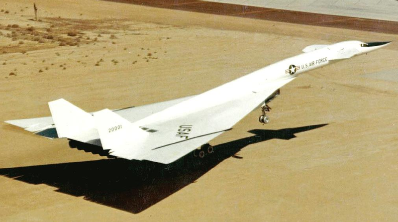 Illustration for article titled The XB-70 Valkyrie, Almost the World’s First Nuclear Aircraft